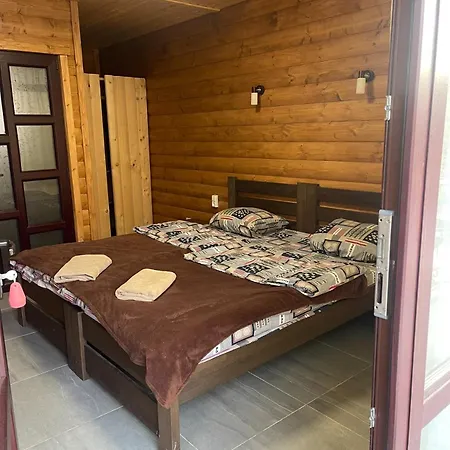 Mishel Яблоница